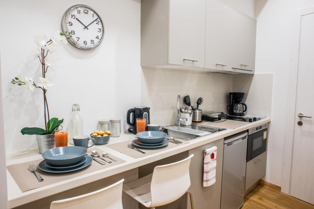 אתונה A21 Pristine Suite A Breath Away From Parthenoon! מראה חיצוני תמונה
